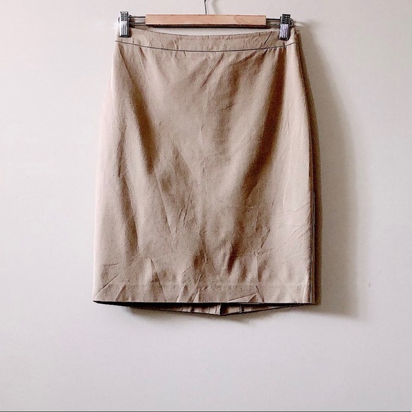 Jacob Dresses & Skirts - Jacob Made In Canada Beige Pencil Skirt Size 4